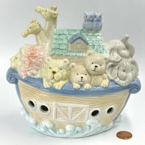 Noahs Ark Ceramic Figurine 1999 Nightlight (NO LIGHT) Glossy Pastel 6x6.5" Vtg